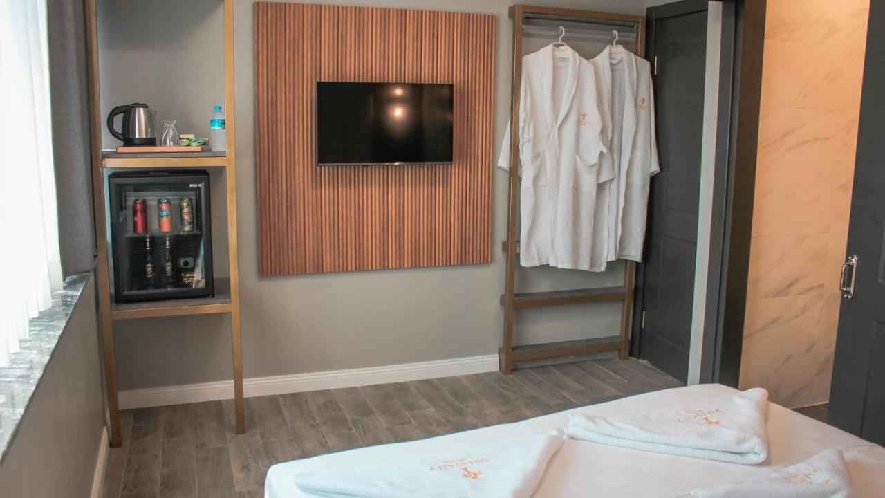 Talles City Hotel
