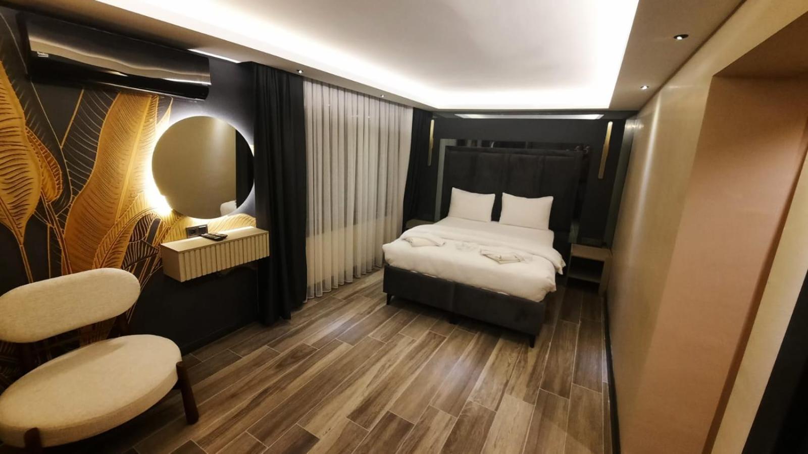 Hotel Talles City *