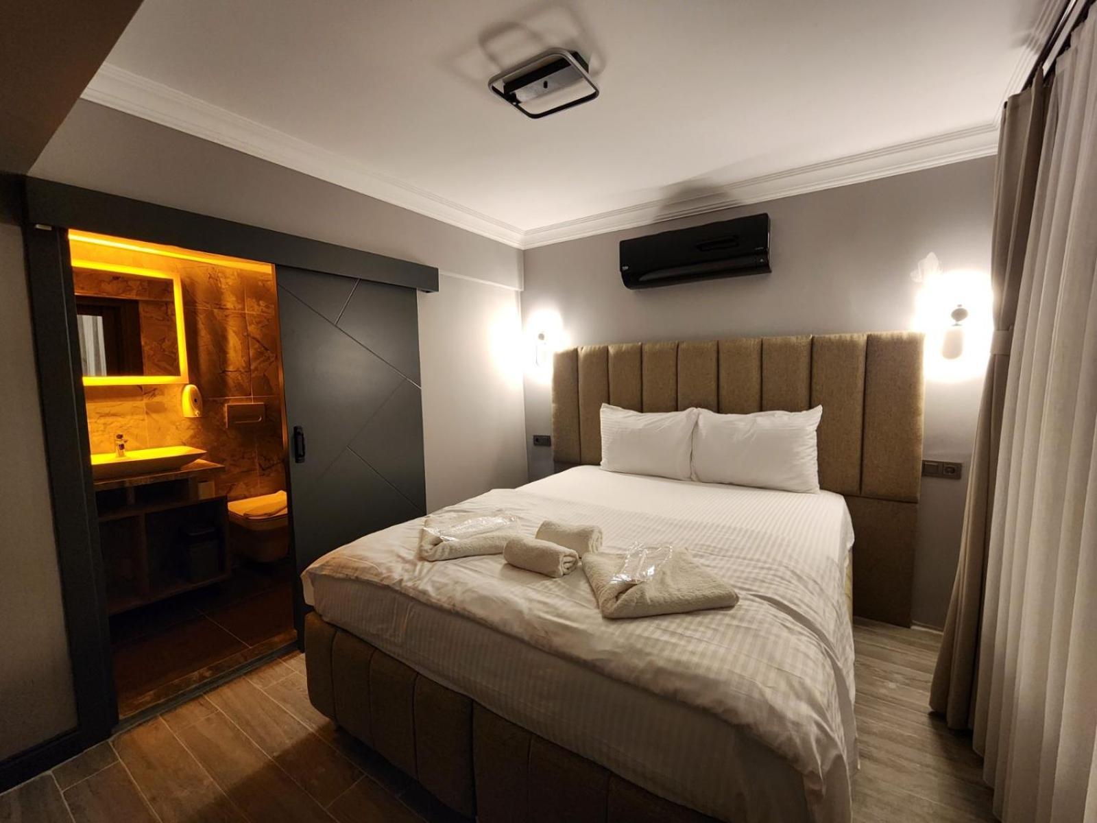 Talles City Hotel *