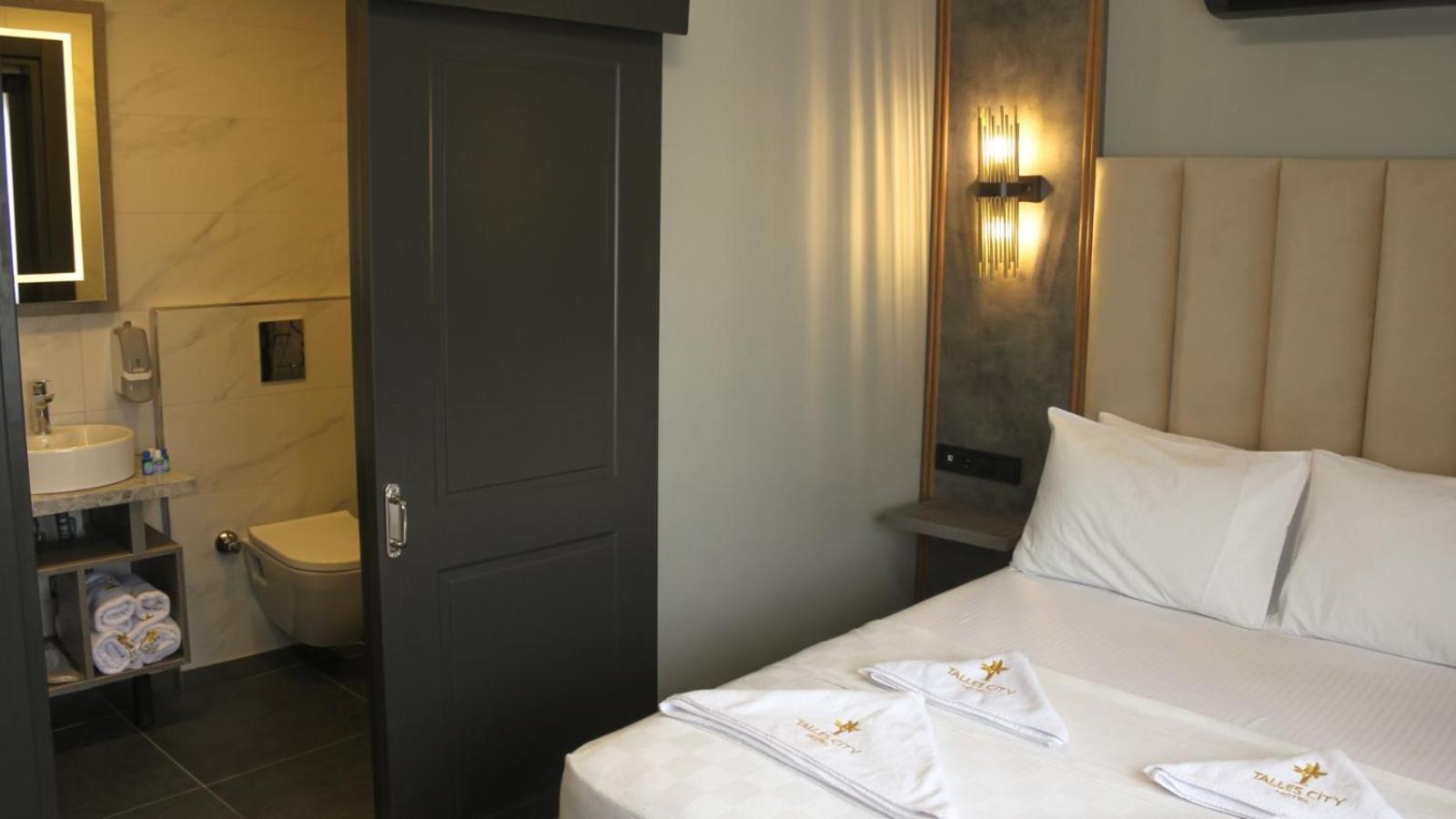 Talles City Hotel